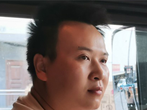 (x)΢̎Ҋ@ӱYActros܇