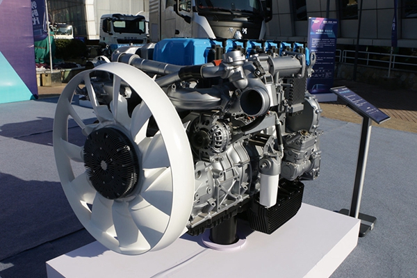 15L NGl(f)(dng)C(j).jpg