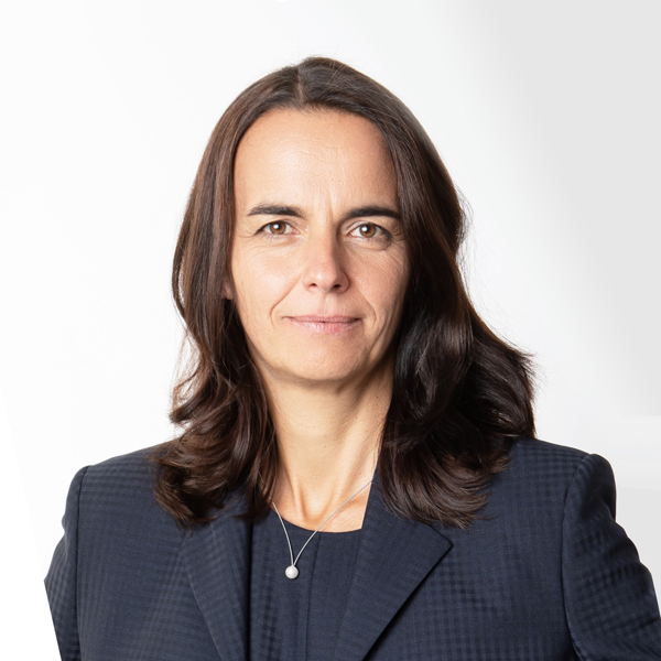 D1. ķգЇ܇ͶY޹˾ϯ(zh)йٰ裨Nicole Engel.jpg