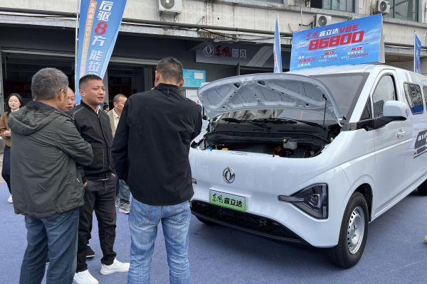 (q)8 ߀ٍʡ |L(fng)_(d)V8EV_ؔ(ci)·1678.jpg