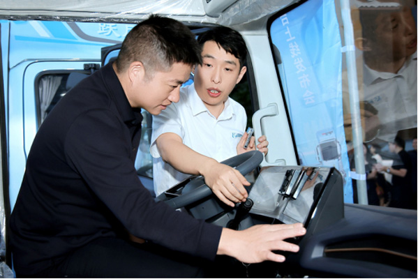 H{(ln) × ۾GԴ1939.jpg