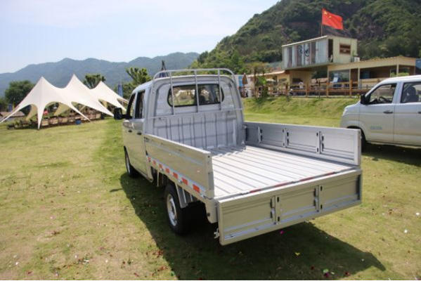 r _ ʡX rm _СpX3 늄1984.jpg