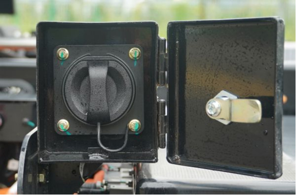 m(x)400km+ ֽy(tng)pL;on(޸ģ752.jpg