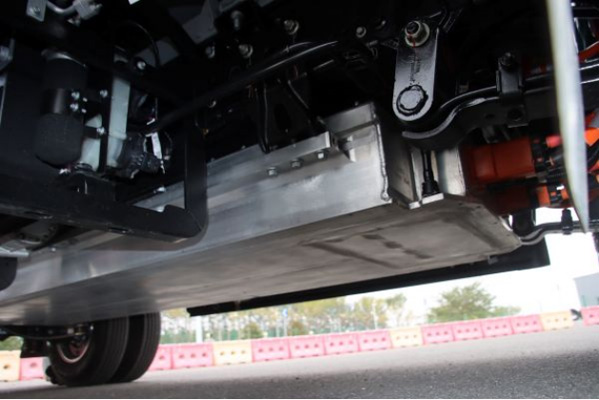 ܇֮ѡƽ_(ti) w(yn) ȫǚWRɼpԼg(sh)׃y(tng)J(rn)֪1389.jpg