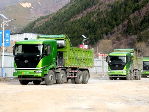 yֹGɫ츮 300_ȁϼ늄ӌ܇Ͷ\Ĵ·