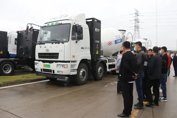 ԃrȸ u(y) ֿ͑M(jn)hRƼF(tun)^