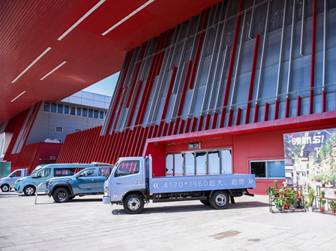 _΄(chung)I(y) Դ{ɕr܇P(gun)I~